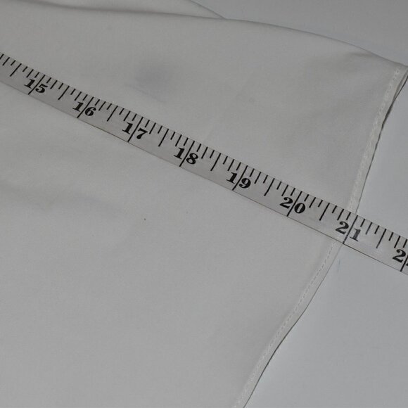 Sugar + Lips Amy Beaufort Linen Co. Off The Shoulder Top White Maroon Si… - Picture 6 of 12